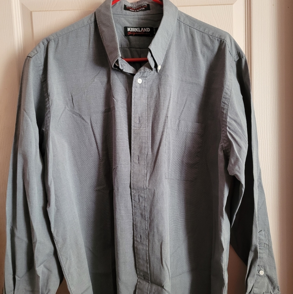 2 Men's long sleeve dress shirts